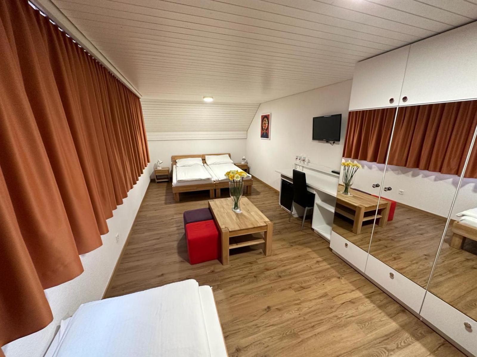 Landgasthof Zum Zimmermann Jona - Rapperswil Exteriör bild