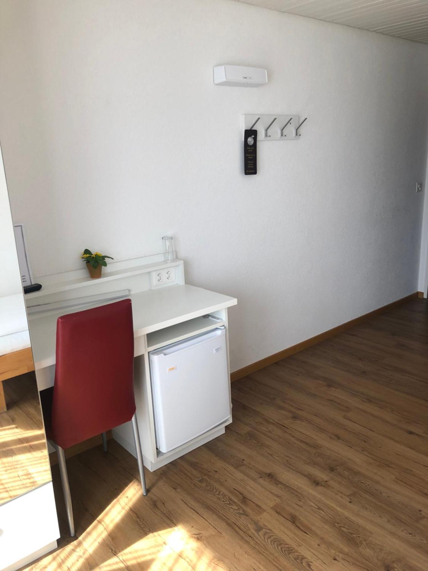Landgasthof Zum Zimmermann Jona - Rapperswil Exteriör bild
